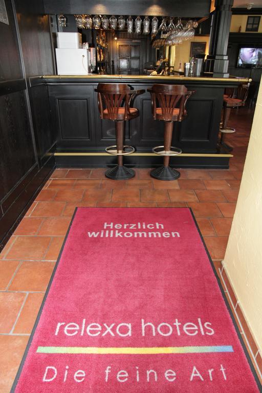 Relexa Hotel Bad Salzdetfurth Bagian luar foto