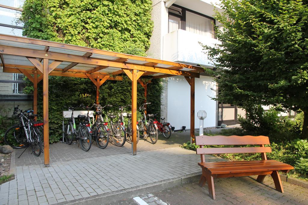 Relexa Hotel Bad Salzdetfurth Bagian luar foto